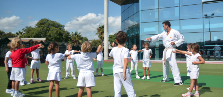 Screenshot 2024 03 18 at 08.15.29 768x336