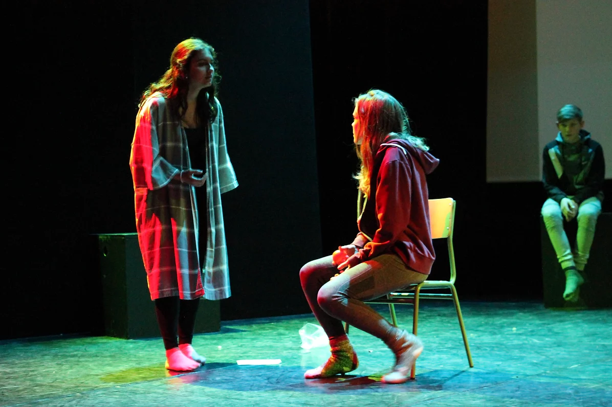 484e28 f309d24148e44067a8ee280b2c75befb mv2 d 3088 2056 s 2