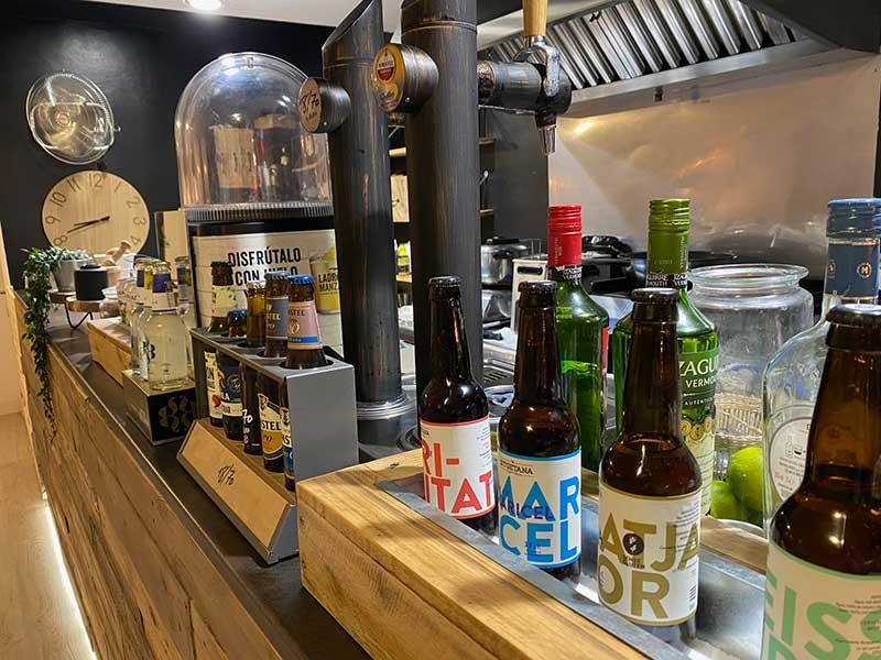 natural restobar sitges 21