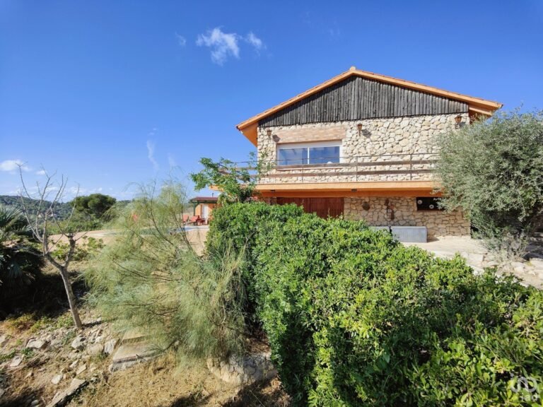 casa 12 olivella 33300 84473 1920w 10 768x576