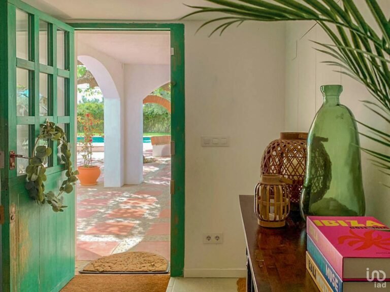 casa de campo 12 vilanova i la geltru 39000 115475 1920w 3 768x576