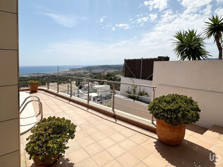 casa 16 sitges 472 125243 1920w 1 768x576
