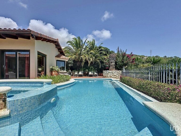 vivienda unifamiliar 12 sitges 472 664065 1920w 1 768x576