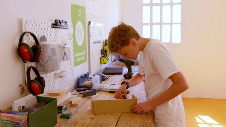 learnlife vilage hub maker studio 768x432